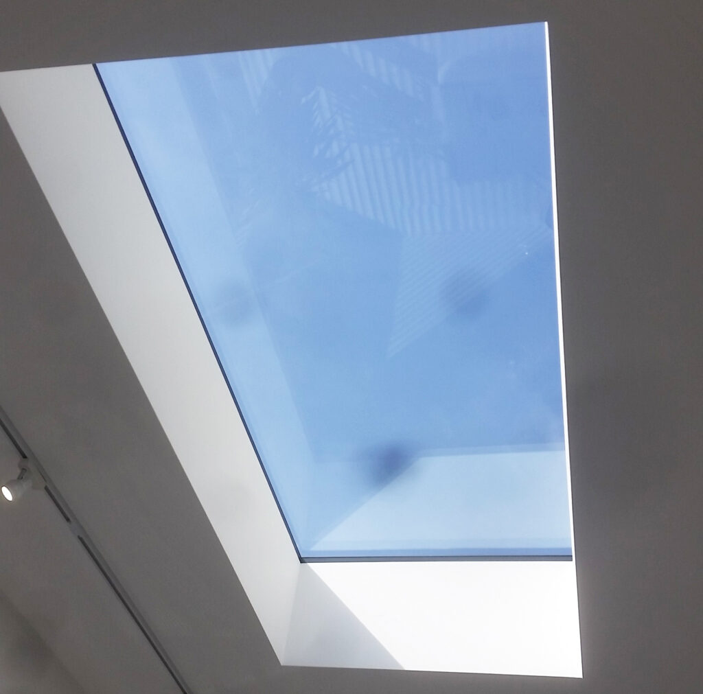 flush glazed rooflight