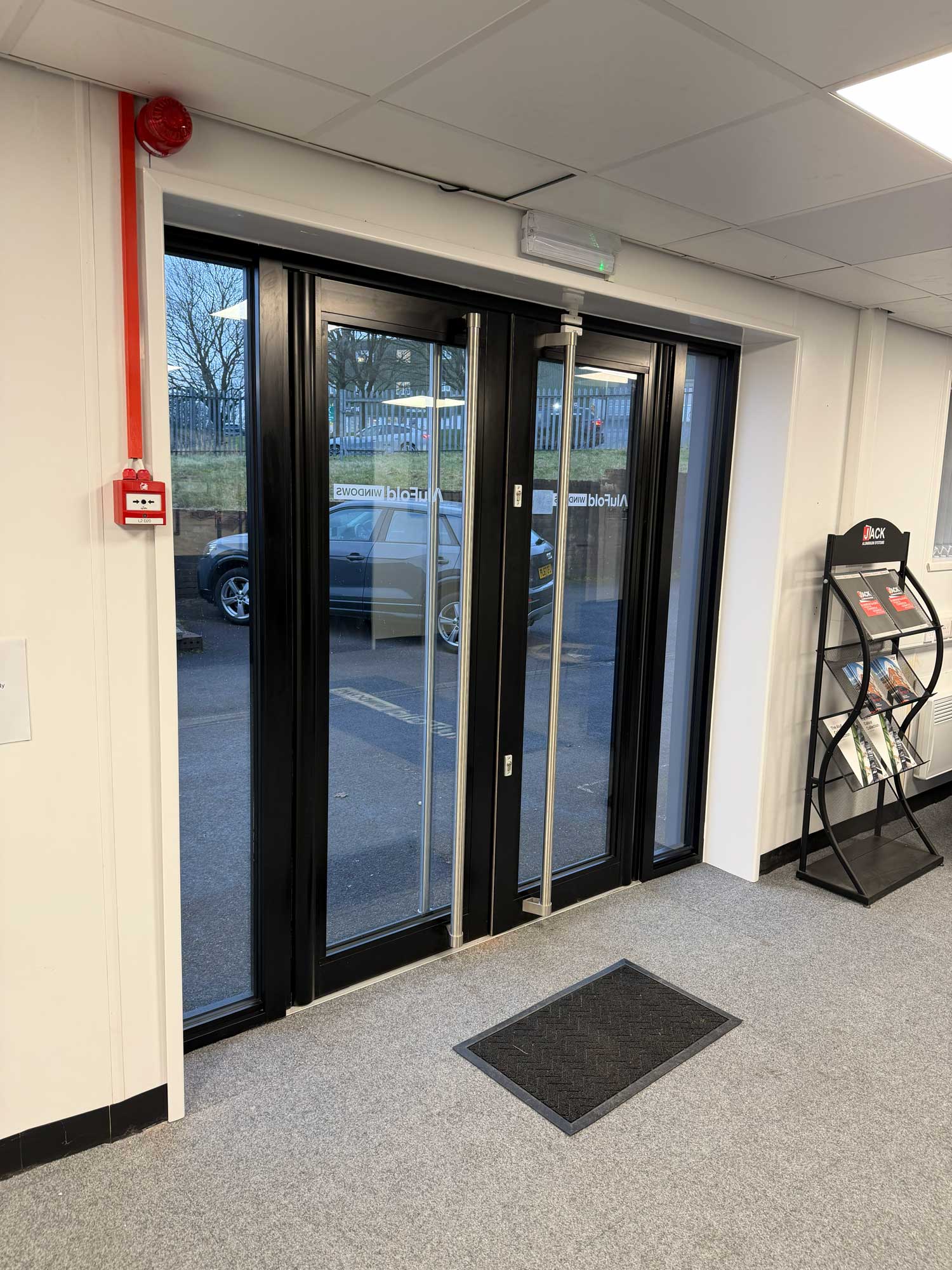 TD68 Thermal High Pressure Door